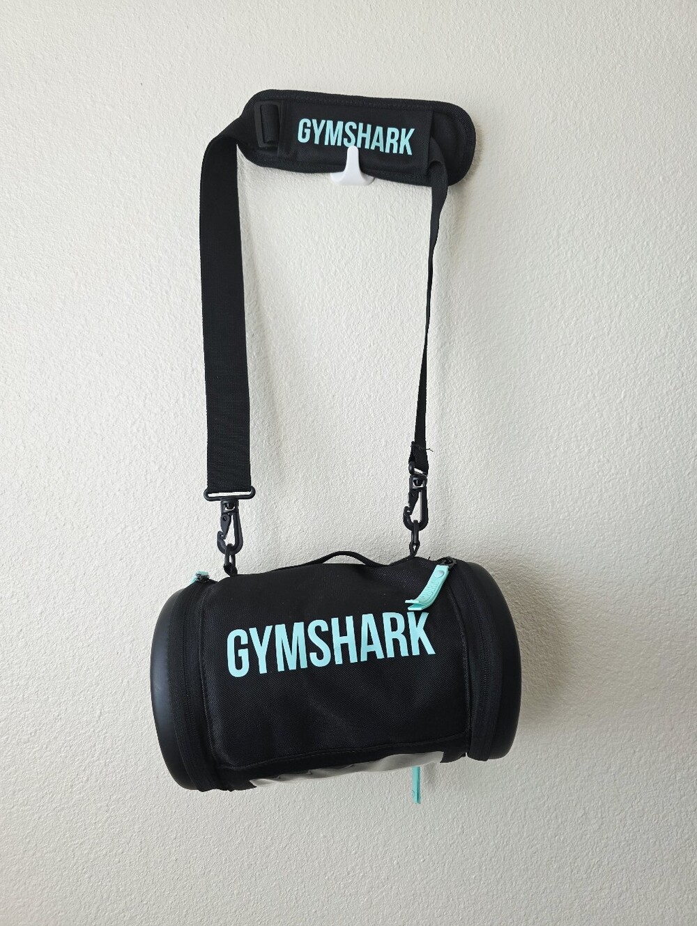 Gymshark - Mini Barrel Bag